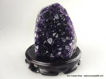 頂級深紫色 烏拉圭中型紫水晶簇 招財鎮宅、消磁防輻射、加強記憶【已售出】